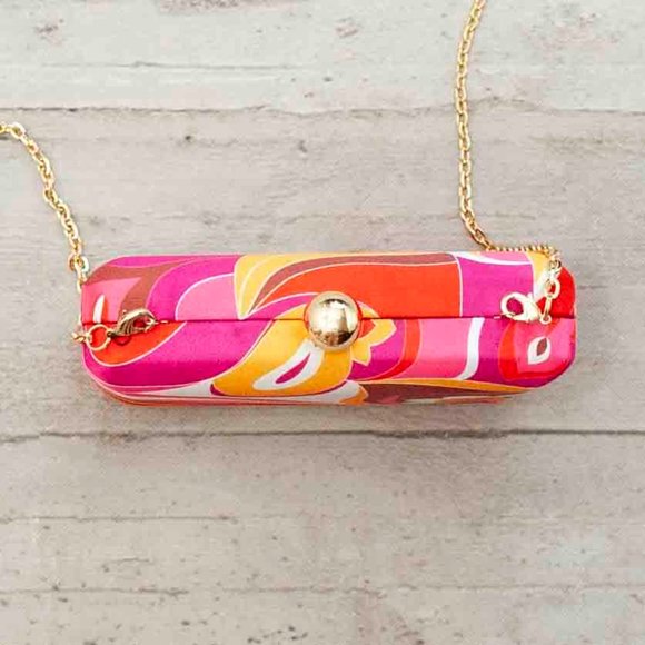 NWT Express Paisley Retro Print Clutch - Picture 4 of 10